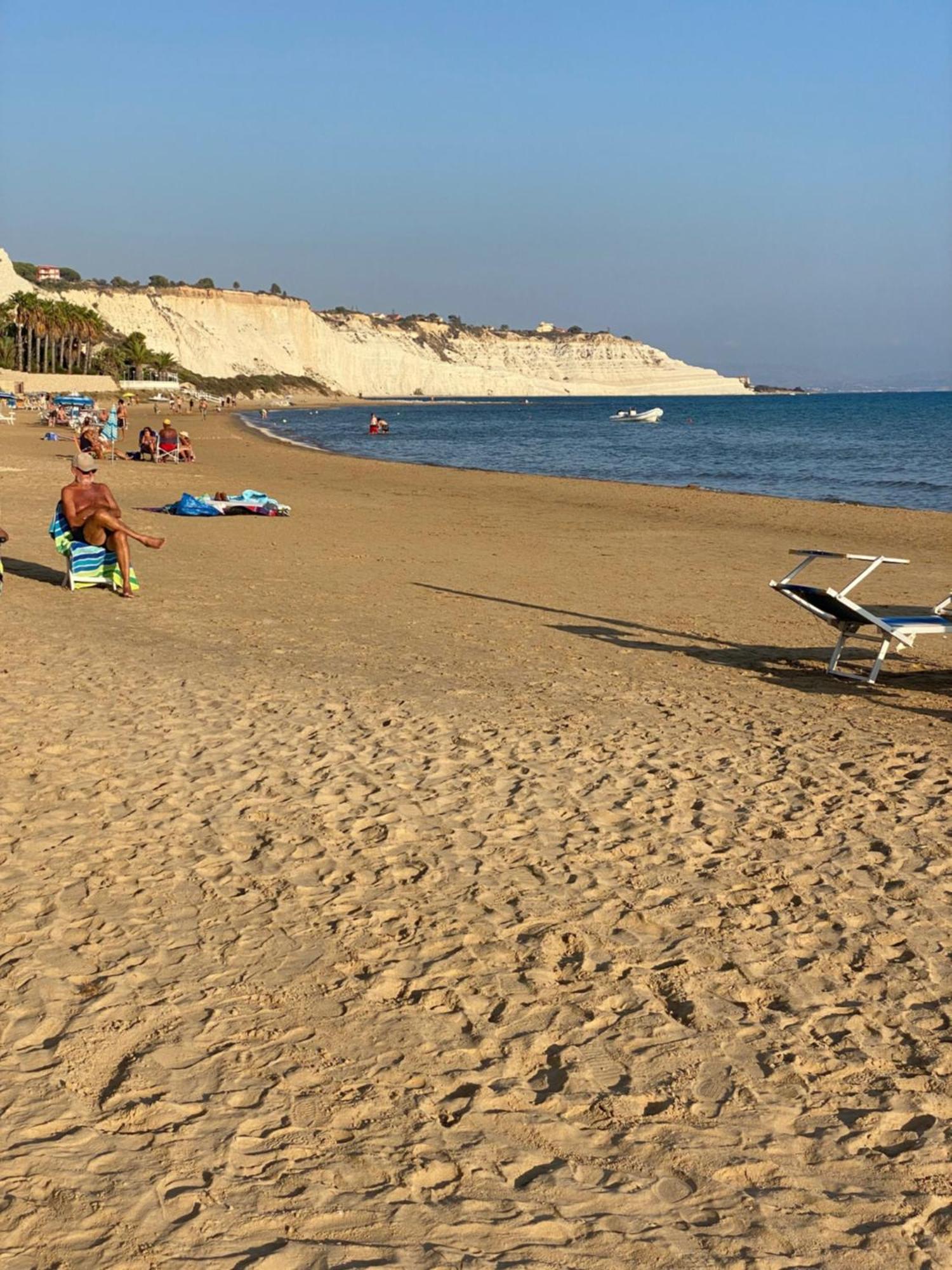 Casa Vacanza Scala Dei Turchi Realmonte Buitenkant foto